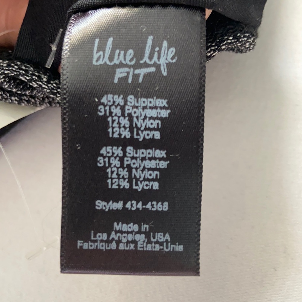 Blue Life - Picture 4 of 4